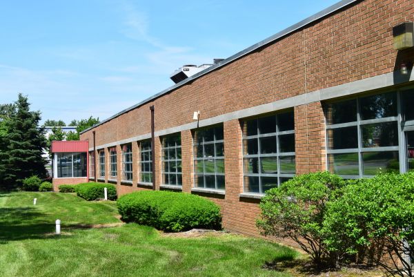 Corporate Lawn Maintenance in Anderson